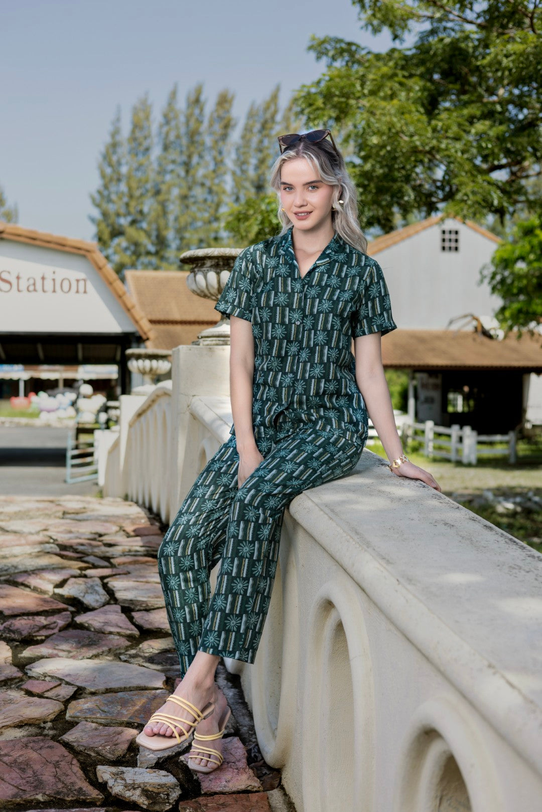 Poly Viscose Aop Green Lounge Wear Set