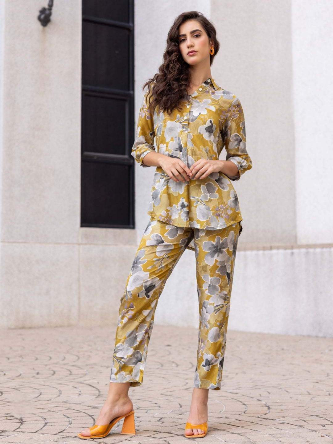 Paper Silk Sheen Gold All Over Print Co-Ord Set